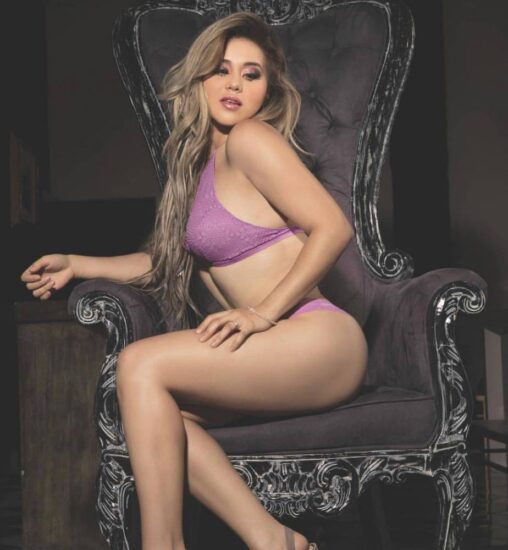 Critican a «Gomita» por foto en bikini