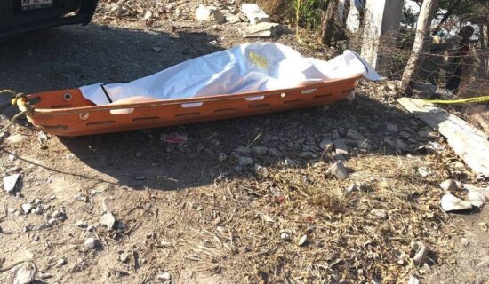 Muere ahogado dentro de tinaco