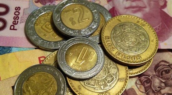 Desploma al peso ventaja del «Peje»: Financial Times