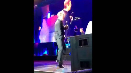 Luis Miguel pasa momento incomodo