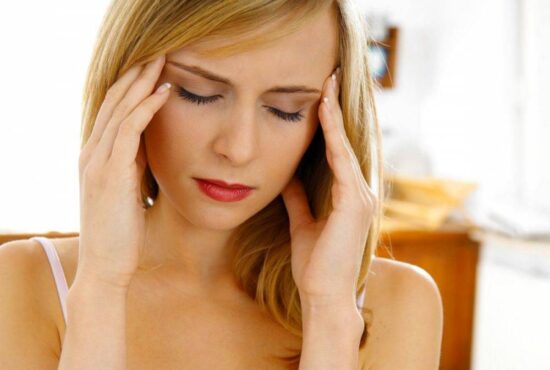 Dolor de cabeza afecta más a mujeres que a hombres