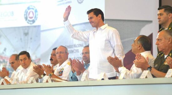 EPN pide seguir en ruta de un país moderno y potente