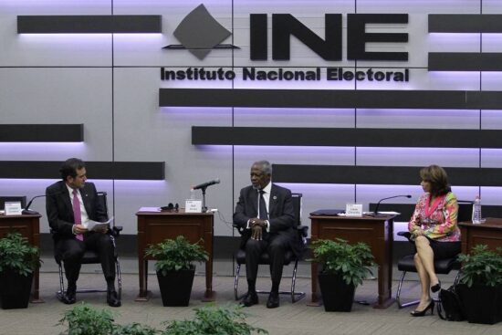 Vulnera violencia a la democracia