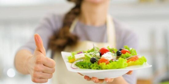 Buena nutrición base de una vida saludable