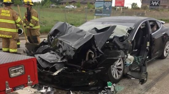 Otro accidente con un auto semiautónomo