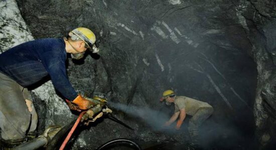 Proponen mineros hacer bloque estratégico