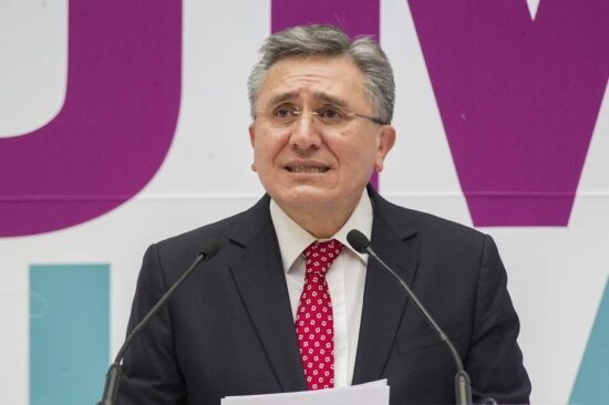 Urgen medidas para defender periodistas