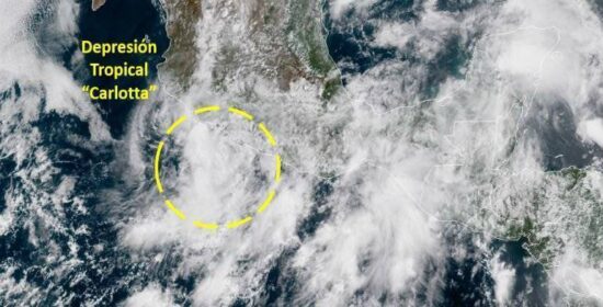 Carlotta se debilita a depresión tropical