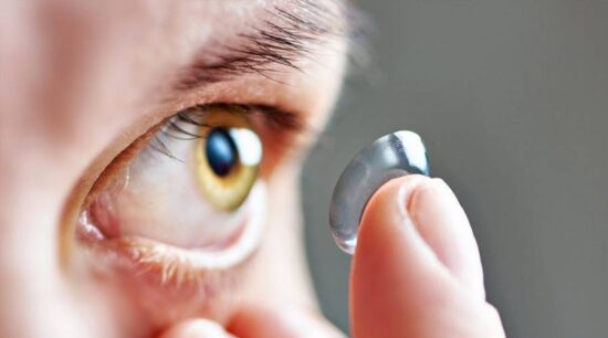 Lentes de contacto resuelven problemas visuales
