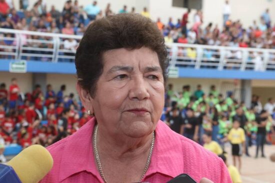 Entregan cancha en Tampico