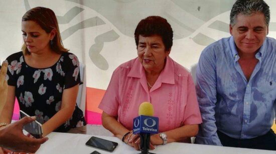 Festeja alcaldesa de Tampico liberación de Elba Esther