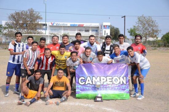 Colenca se corona
