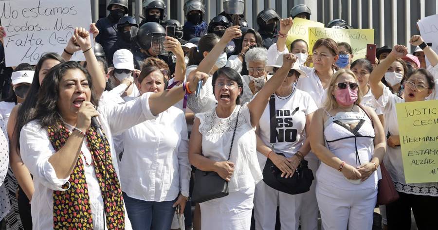 Protestan En Puebla Por El Asesinato De La Activista Cecilia Monzón 3061