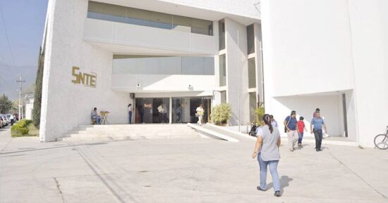 Se reanuda grilla magisterial; renovarán 800 delegaciones