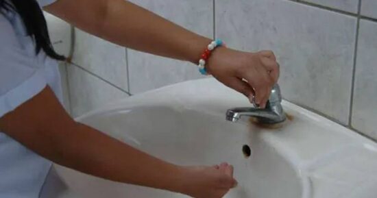 Suspensión de clases en Victoria por corte de agua