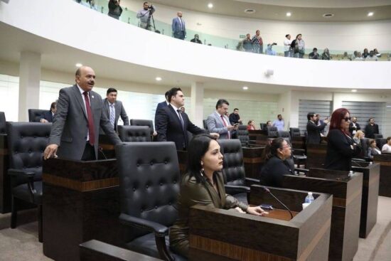 Echa Morena abajo iniciativa que buscaba apoyar a jóvenes