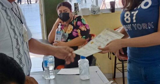 INE: hubo recuento en casi 2 mil paquetes por errores