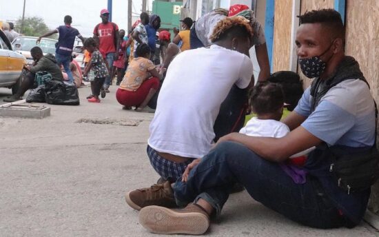 Varados en Tamaulipas más de 16 mil migrantes
