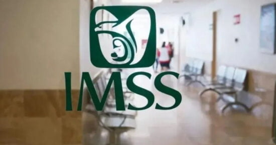 Siguen esperando llamado médicos jubilados del IMSS