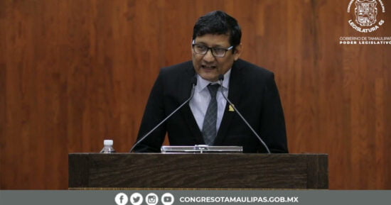 Morena acusa al PAN de manipular a padres de familia