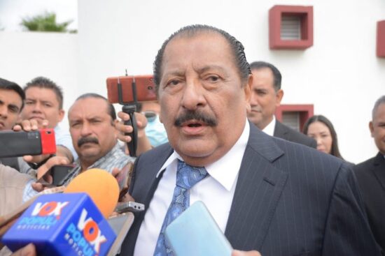 Aplaude SNTE aumento al salario de profesores