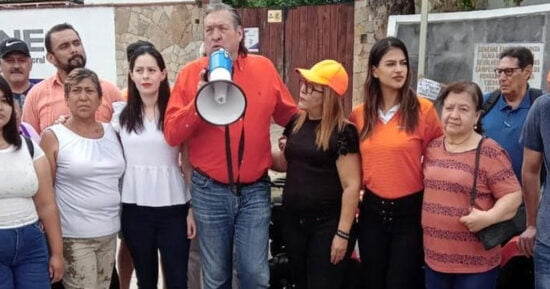 Pide MC respeto a Constitución e instituciones
