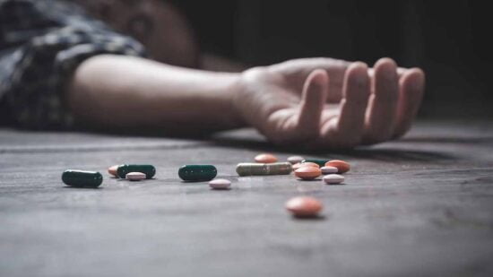 Piden a la SET prevenir las conductas suicidas