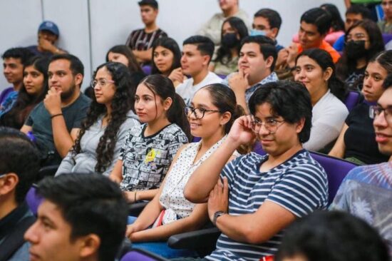 Concientizan a jóvenes sobre la sustentabilidad