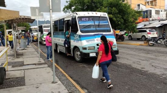 ‘Micros’ quieren otro aumento a las tarifas
