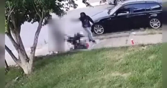 Bebé Mujer Dispara Familia Video