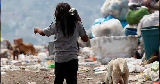 Bajó la pobreza 7.7 puntos porcentuales en cuatro años