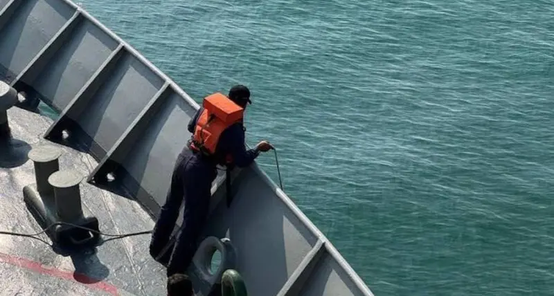 Suspenden búsqueda de pescadores