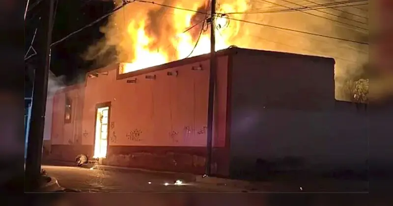 Niño 12 Años Incendio Vela Coahuila