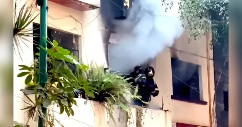 Se incendia departamento en la alcaldía Cuauhtémoc, CDMX