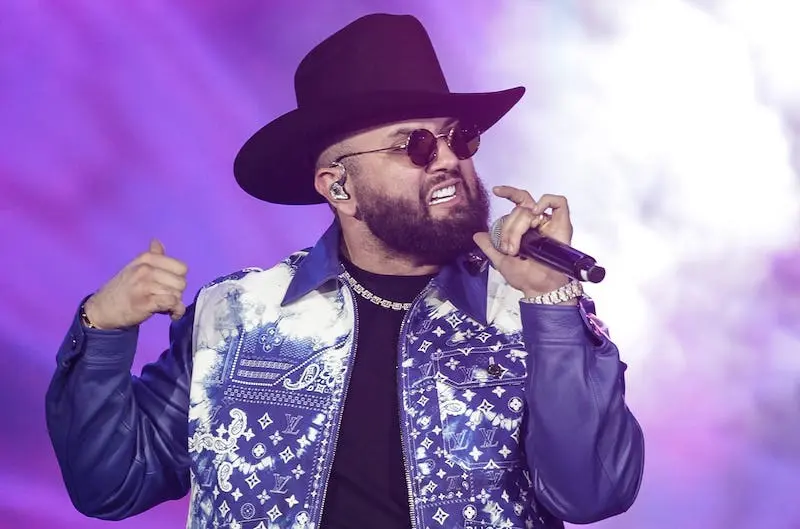 Presentó álbum ‘Palabras de to’s’
