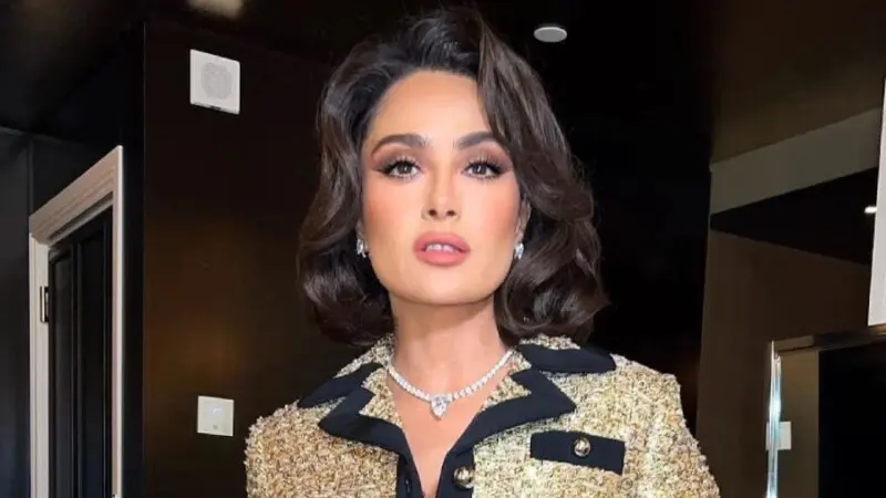 Salma Hayeck arranca suspiros