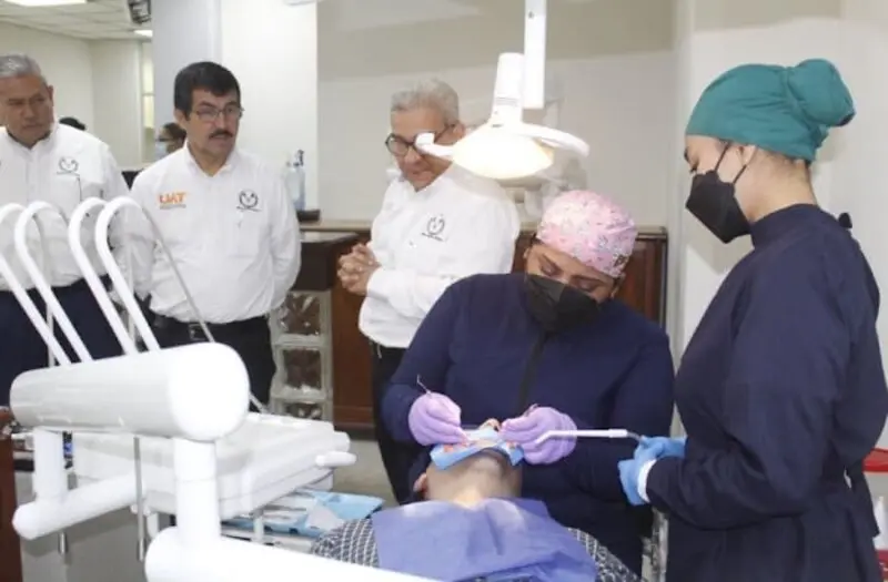 Crearían en la UAT otra carrera de Odontología