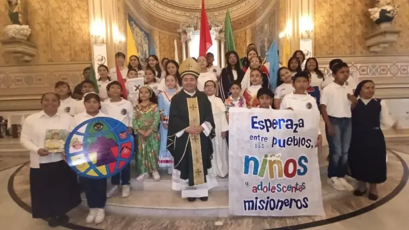 Alerta Iglesia por influencia de las redes en los menores