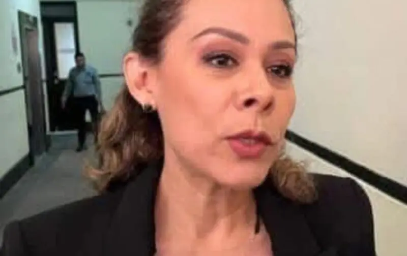 No se solapará a nadie: Tania