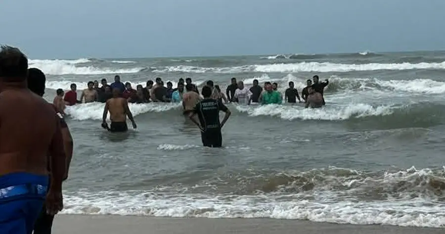 Joven es rescatado de ahogarse en Soto la Marina