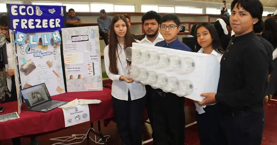 Estudiantes Altamira Minisplit Energía