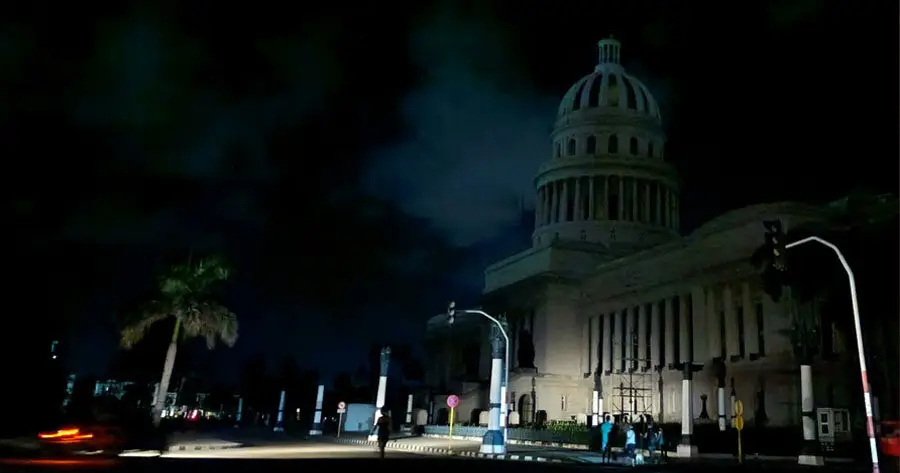 Apagón simultáneo en Cuba podría afectar al 45% del país